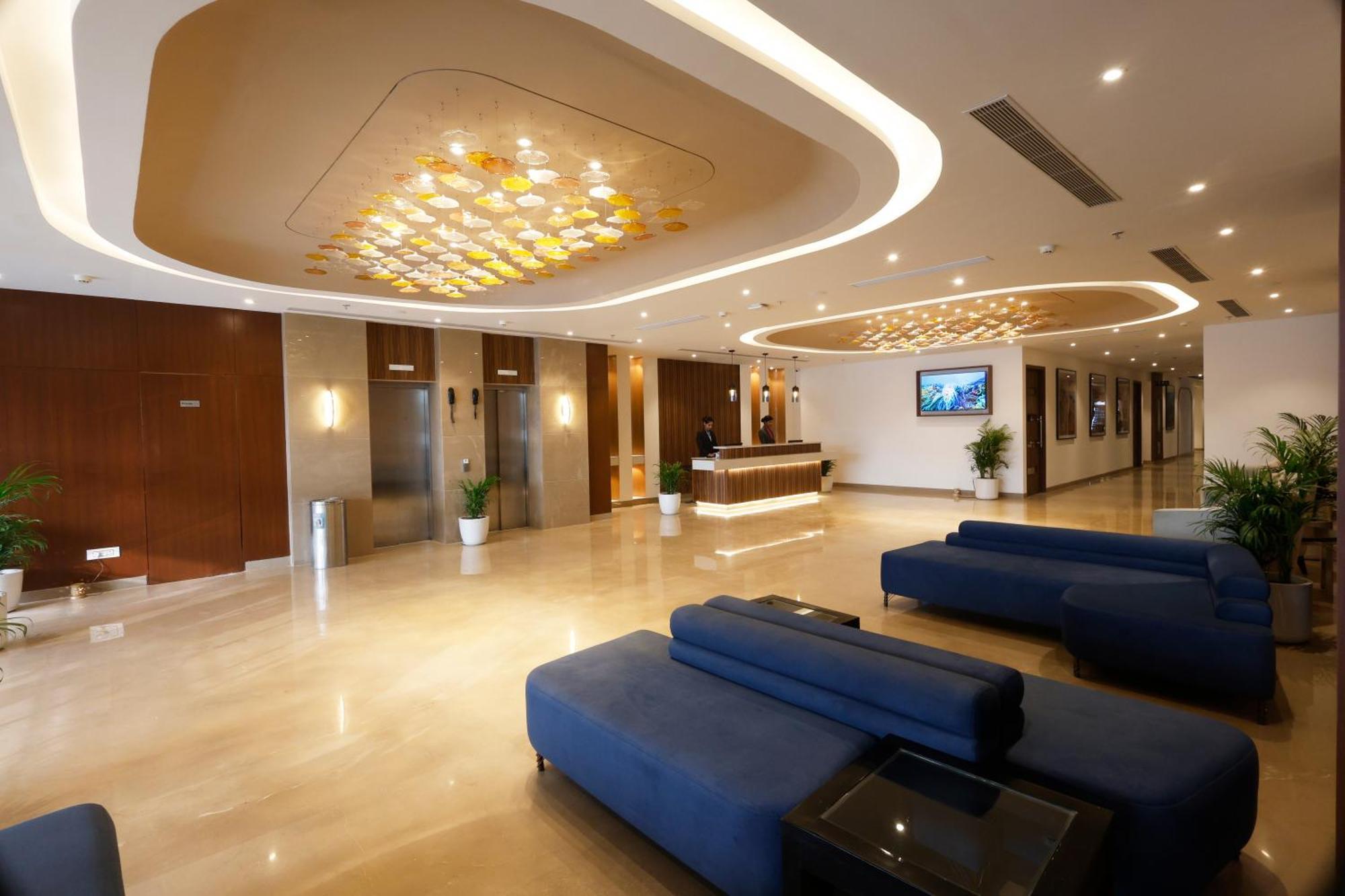 Hotel Sapphire Zirakpur Exterior foto