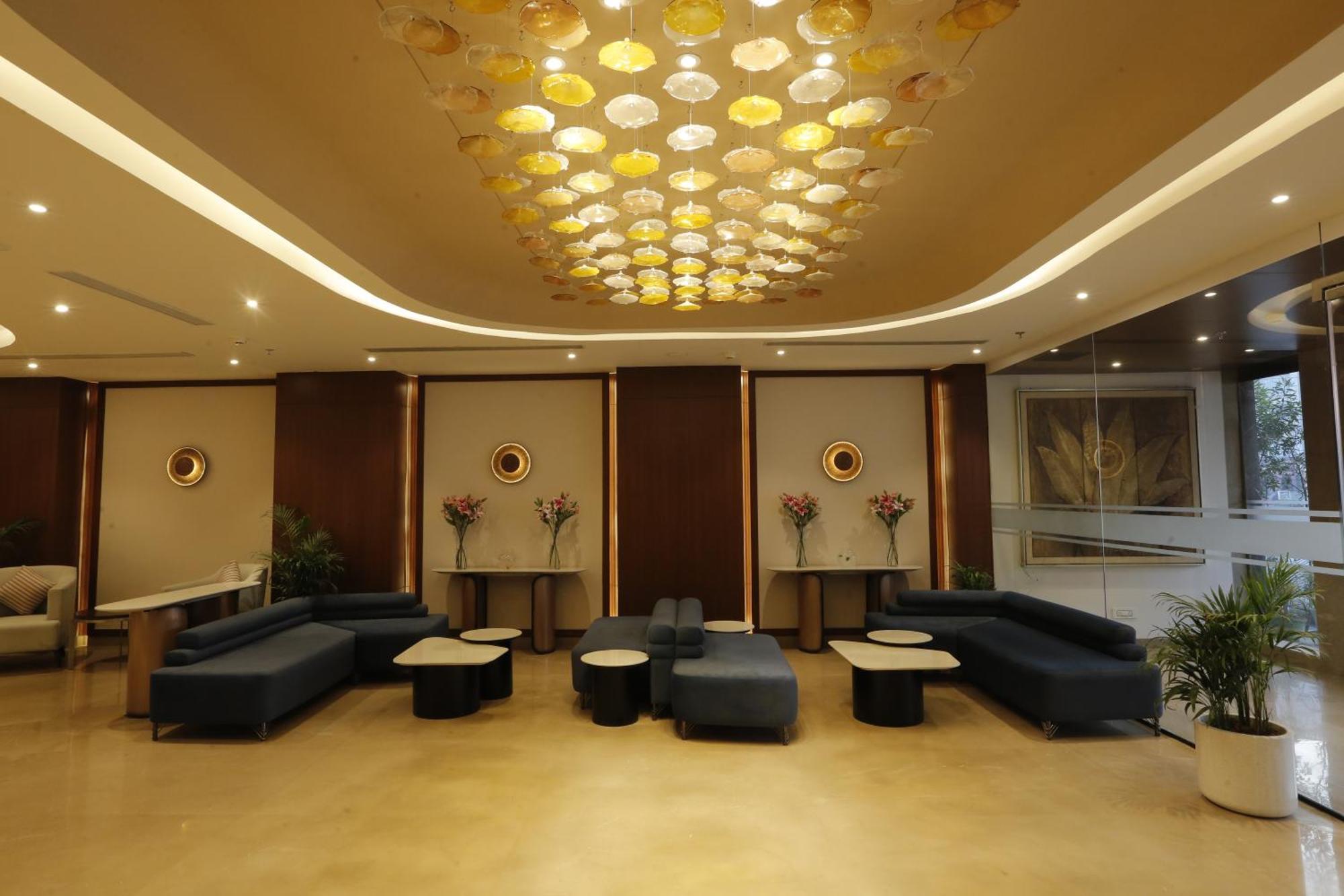 Hotel Sapphire Zirakpur Exterior foto
