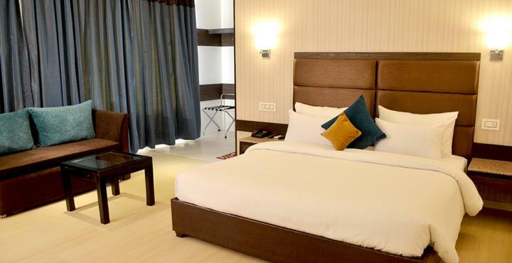 Hotel Sapphire Zirakpur Exterior foto
